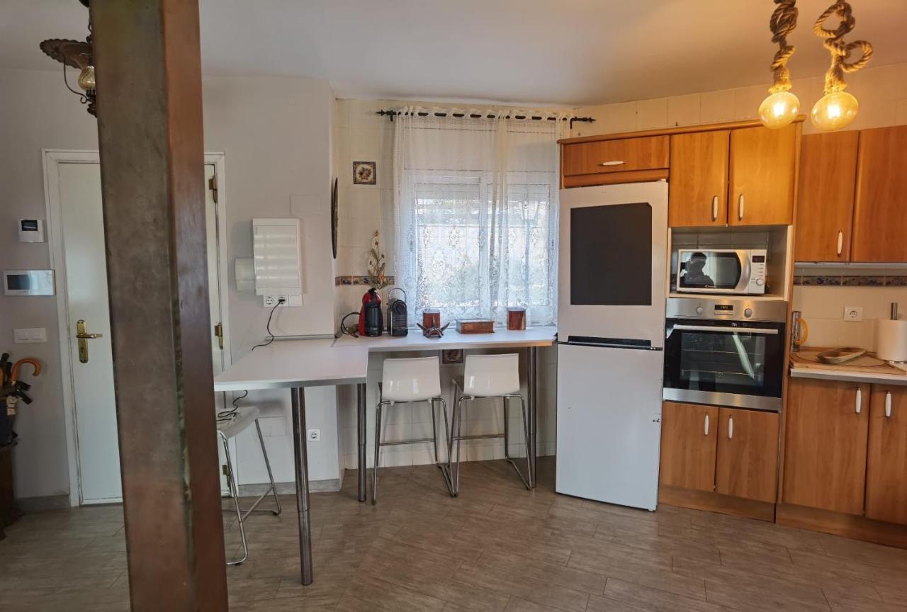Amazing Vila Close To Sitges, Jacuzzi, Swimming Pool & Exellent Views Olivella Exteriör bild